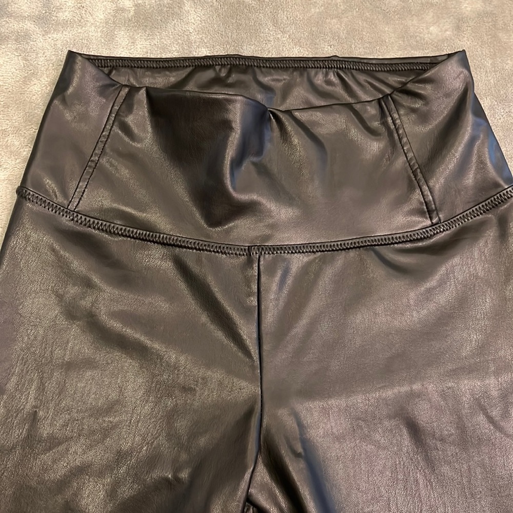 Bagatelle Collection Liquid Legging Size Small